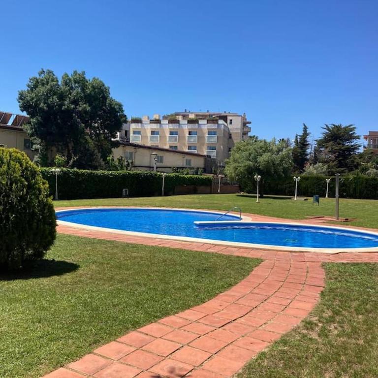 A bright spacious flat for a family - Apartamento de 2 dormitorios - 17
