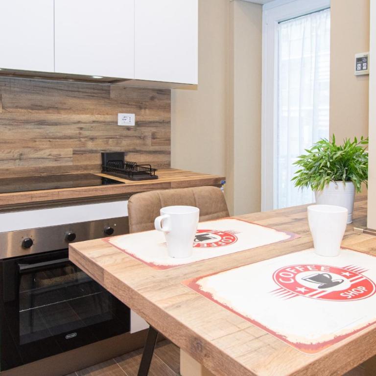 Roma Olimpia Luxury Home Monteverde - Appartamento con 2 Camere da Letto - 8