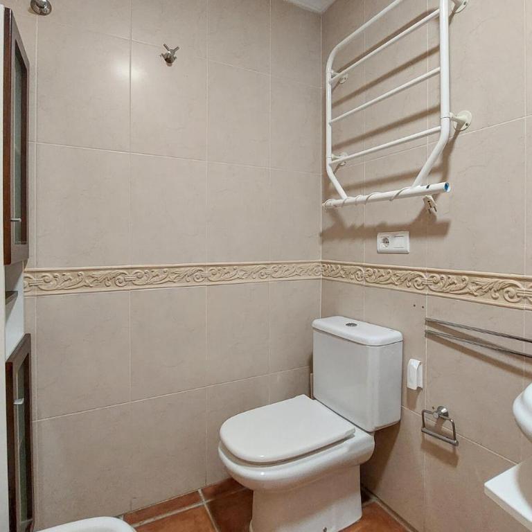 2 Bedroom Stunning Apartment In Nerja - Apartamento de 2 dormitorios - 20