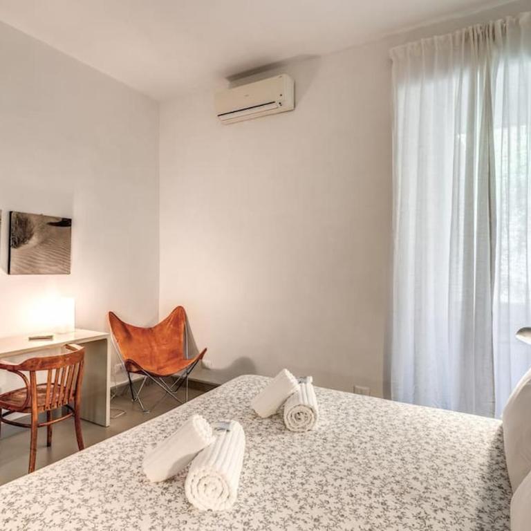 Via Provana San Giovanni 2 bedroom apartment - Appartamento con 2 Camere da Letto - 39