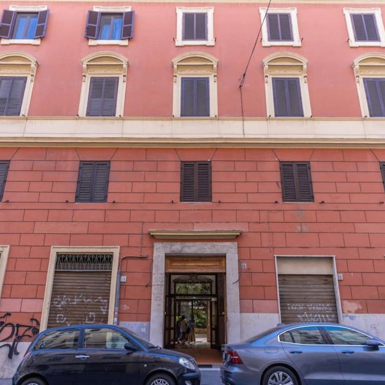 Via Provana San Giovanni 2 bedroom apartment - Appartamento con 2 Camere da Letto - 44