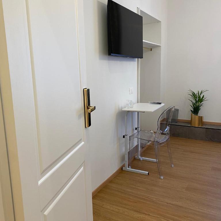 De Vince Suites - Luxury Rooms - Roma Termini - Camera King Standard - 14