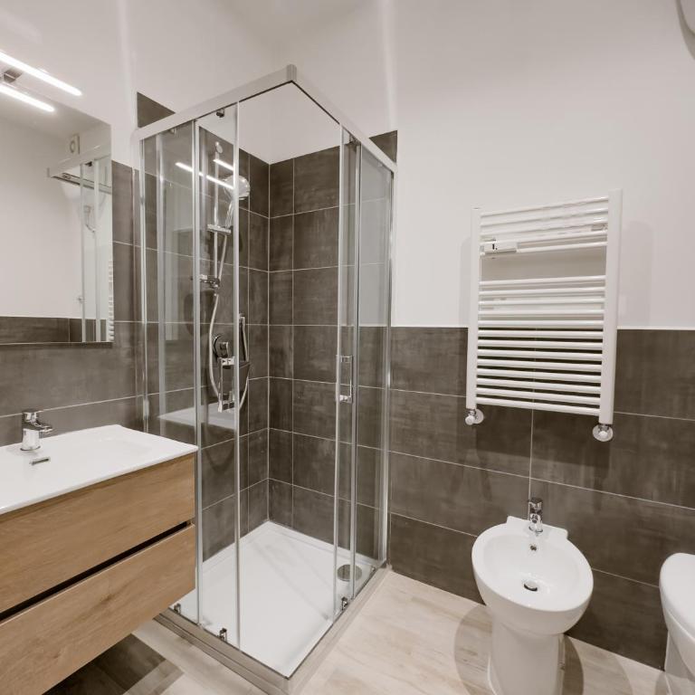 Roma Flora's Apartment - One-Bedroom Apartment - 27