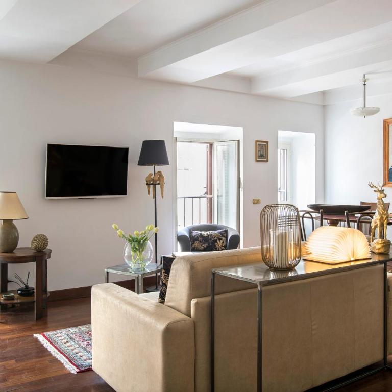 The Pantheon view in the heart of Rome - Deluxe Apartment - 6