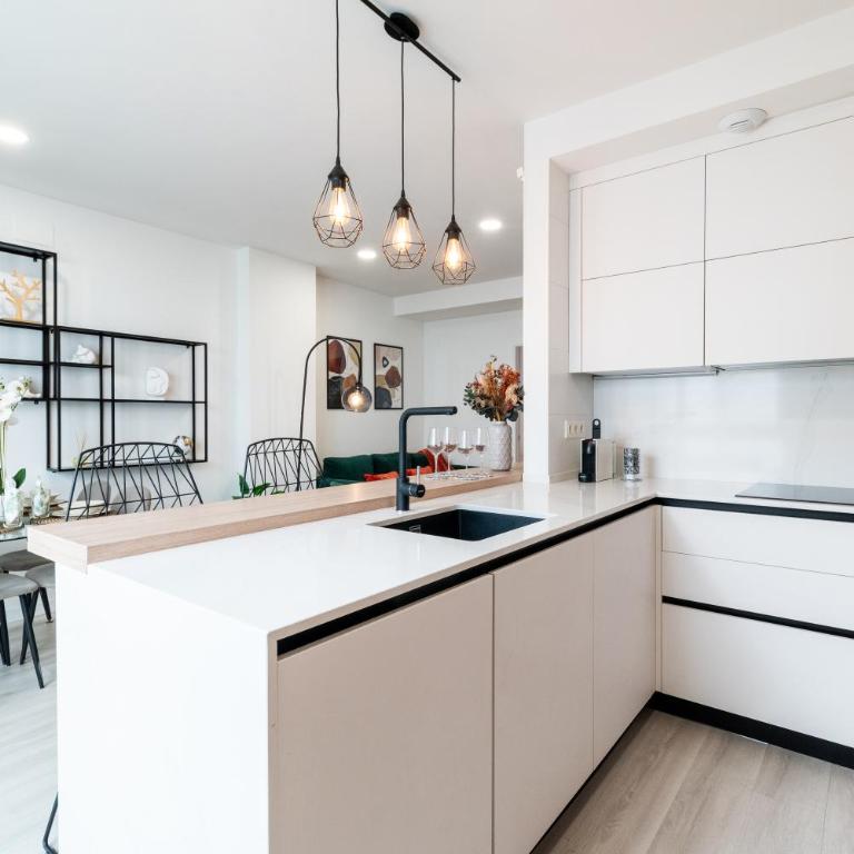 Wekey Homes, Ángel Deluxe Apartment with Parking - Two-Bedroom Apartment - 12