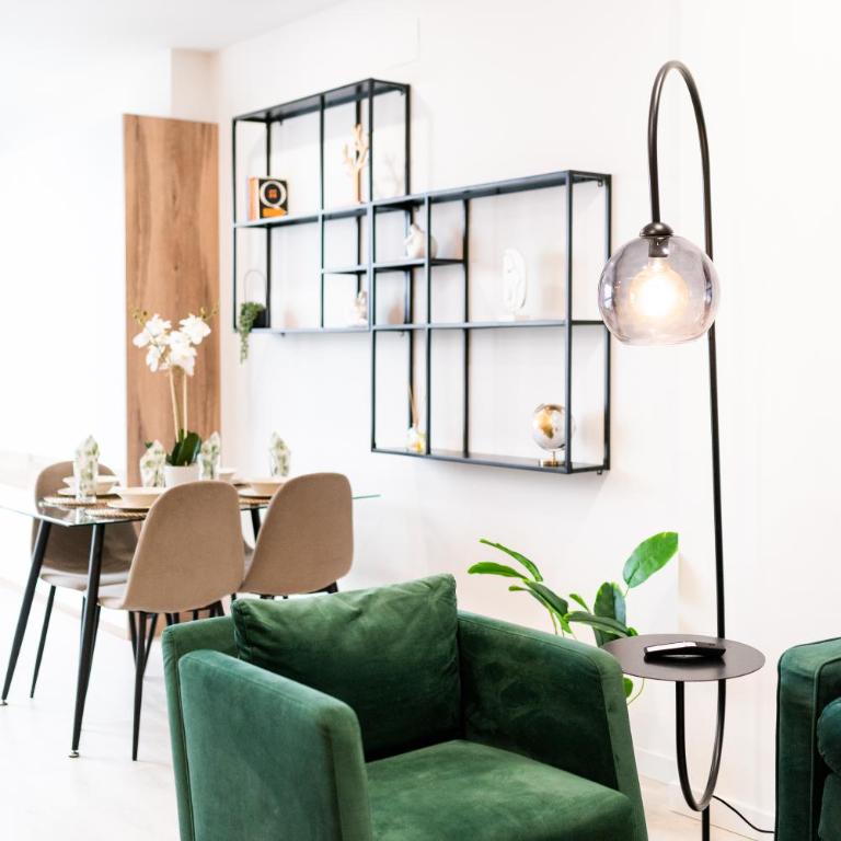 Wekey Homes, Ángel Deluxe Apartment with Parking - Two-Bedroom Apartment - 57