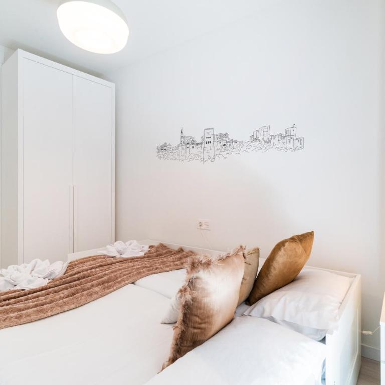 Wekey Homes, Ángel Deluxe Apartment with Parking - Two-Bedroom Apartment - 67