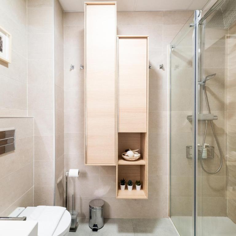 Wekey Homes, Ángel Deluxe Apartment with Parking - Two-Bedroom Apartment - 43