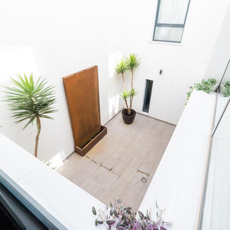 Wekey Homes, Ángel Deluxe Apartment with Parking - Two-Bedroom Apartment - 59