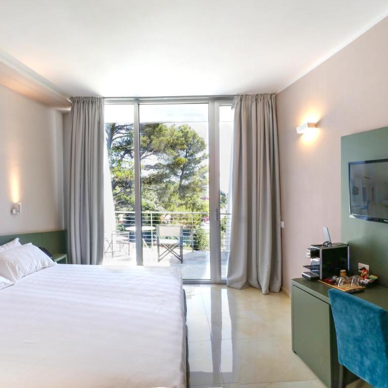Cristallo Park Hotel - Habitación Doble con balcón - 3