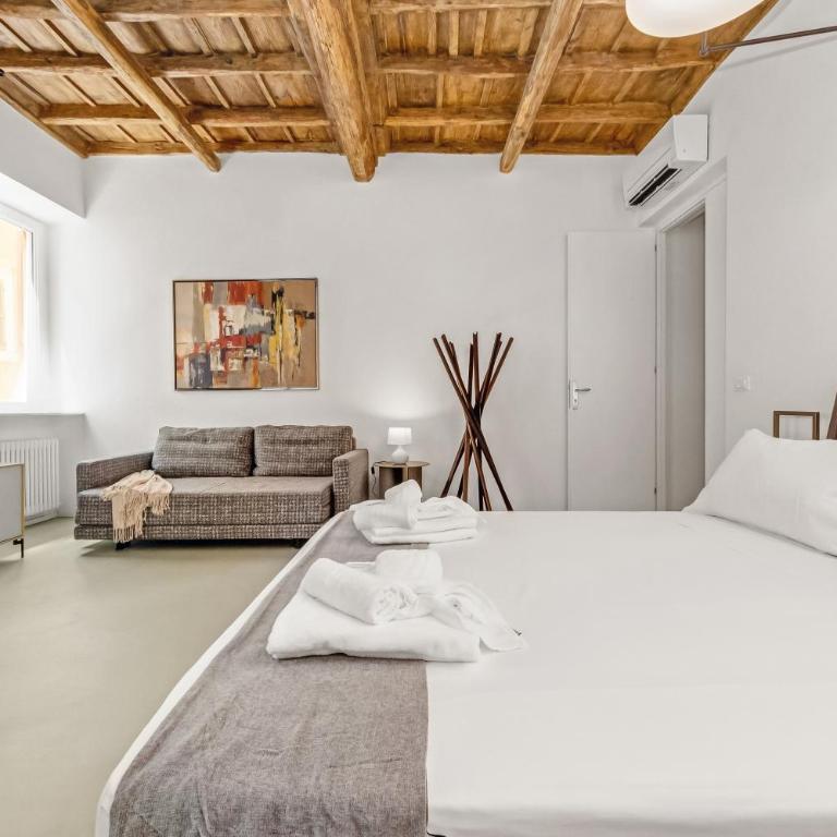 4BNB - Luxury Navona Apartment - Appartamento con 2 Camere da Letto - 4