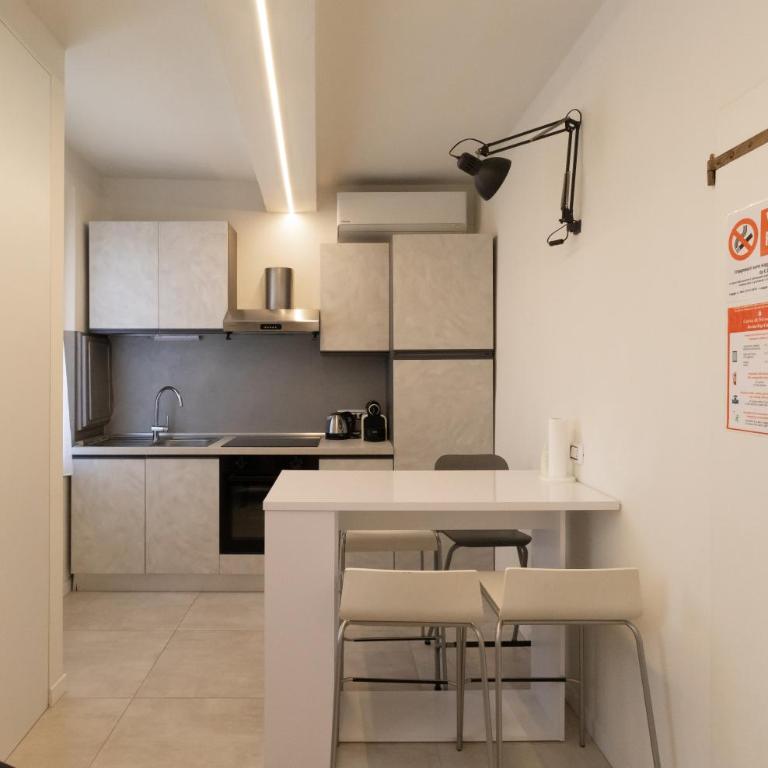 Suite Pomposa 28 - Affitti Brevi Italia - Appartamento con 2 Camere da Letto - 3