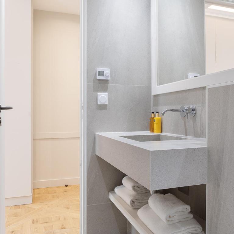 Pick A Flat's Apartment in Saint-Germain, Bon Marché - Rue de Babylone - Apartamento de 3 dormitorios - 25