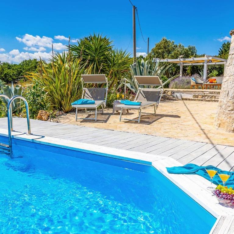 Villa Trulli Isabella by Villa Plus - Villa - 13