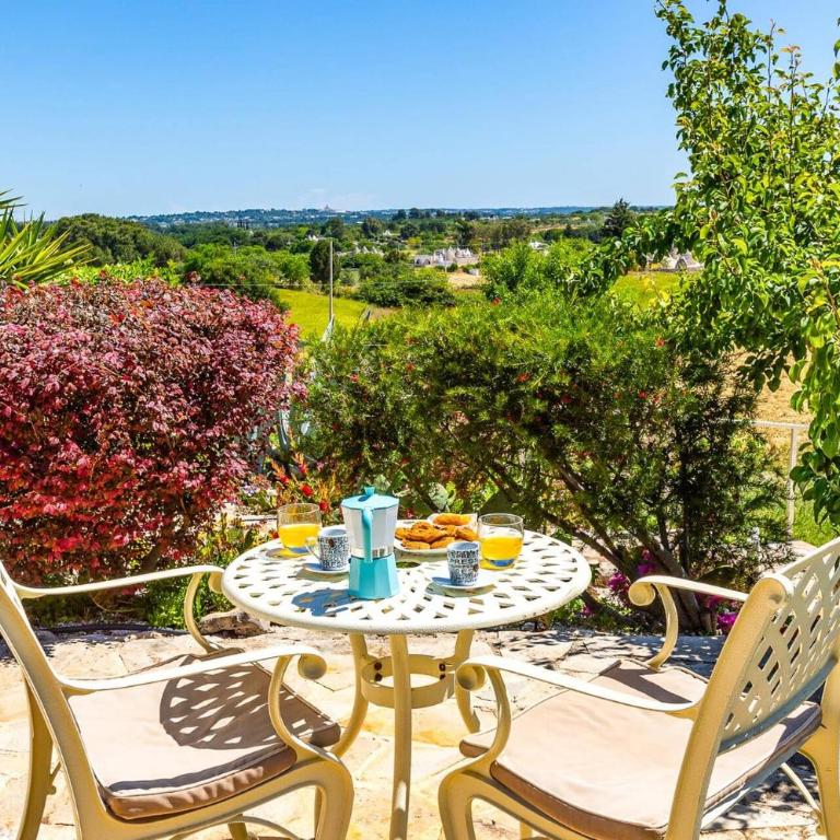 Villa Trulli Isabella by Villa Plus - Villa - 15