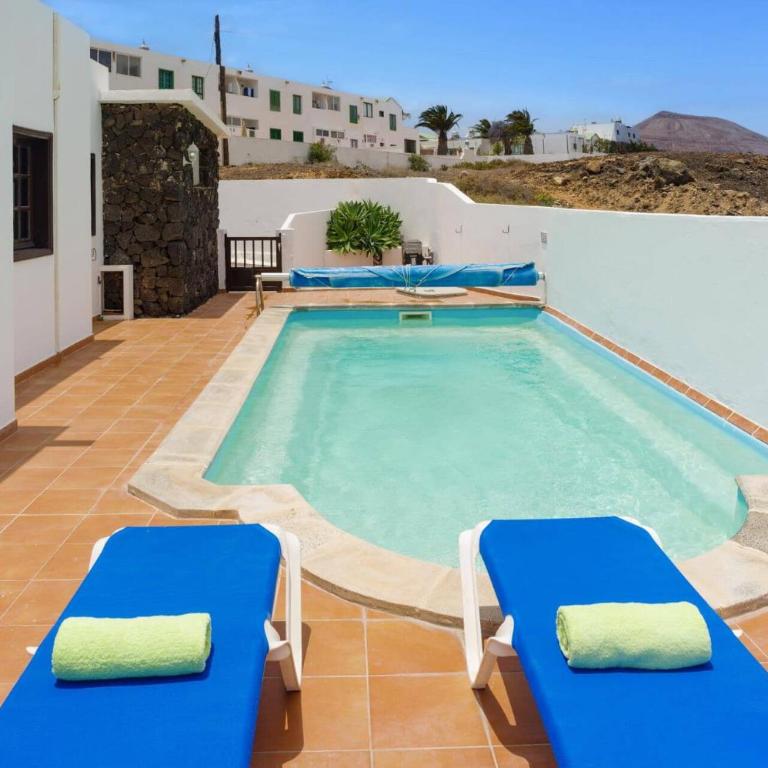 Villa Delfin Sol by Villa Plus - Villa - 2