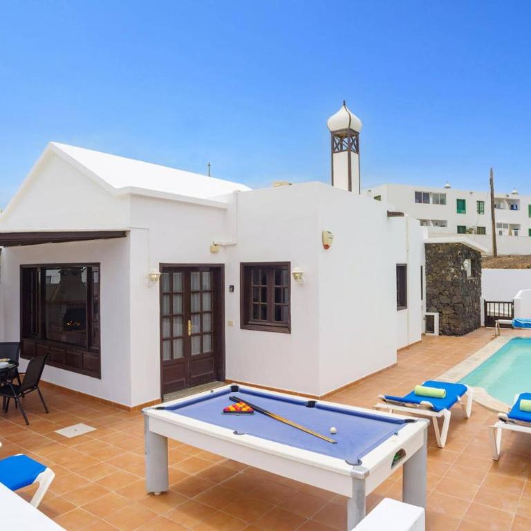 Villa Delfin Sol by Villa Plus - Villa - 1
