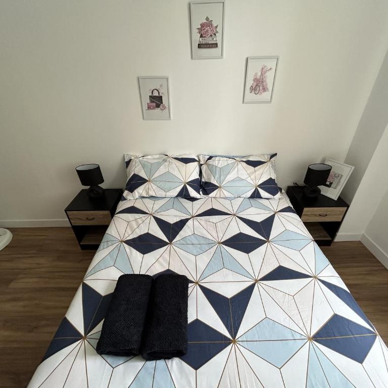 Centre Ville avec Garage - Parking - Appartement 2 Chambres - 21