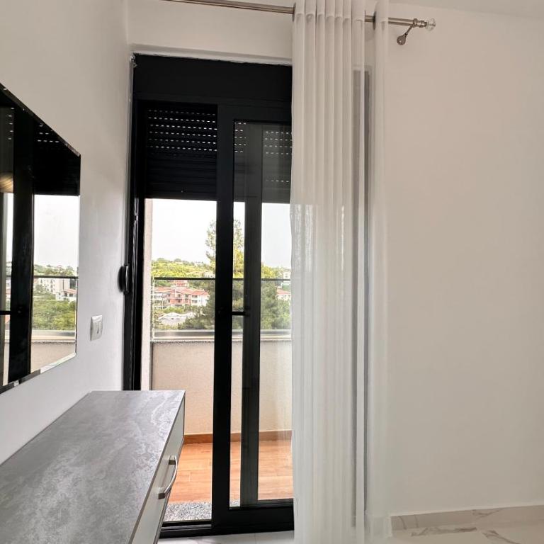 Sublime Nr2 - Two-Bedroom Apartment - 3