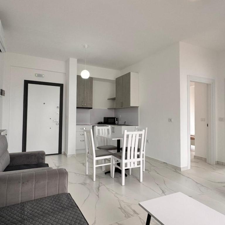 Sublime Nr2 - Two-Bedroom Apartment - 14