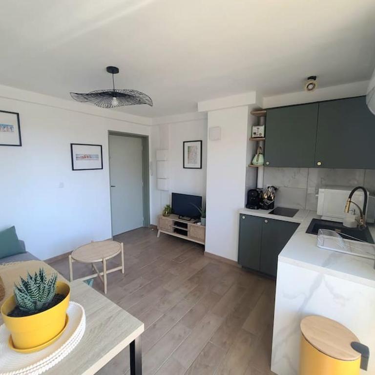 Havre Lumineux avec Climatisation et Terrasse - Apartamento de 1 dormitorio - 13