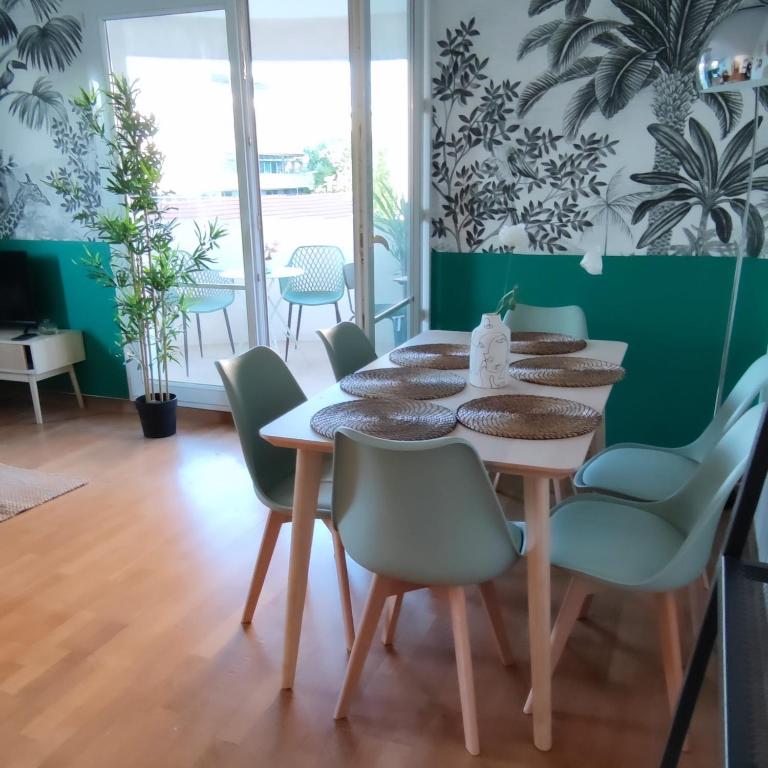 Lush Fresh Home in Paris near Stade de France - Appartement 2 Chambres - 28