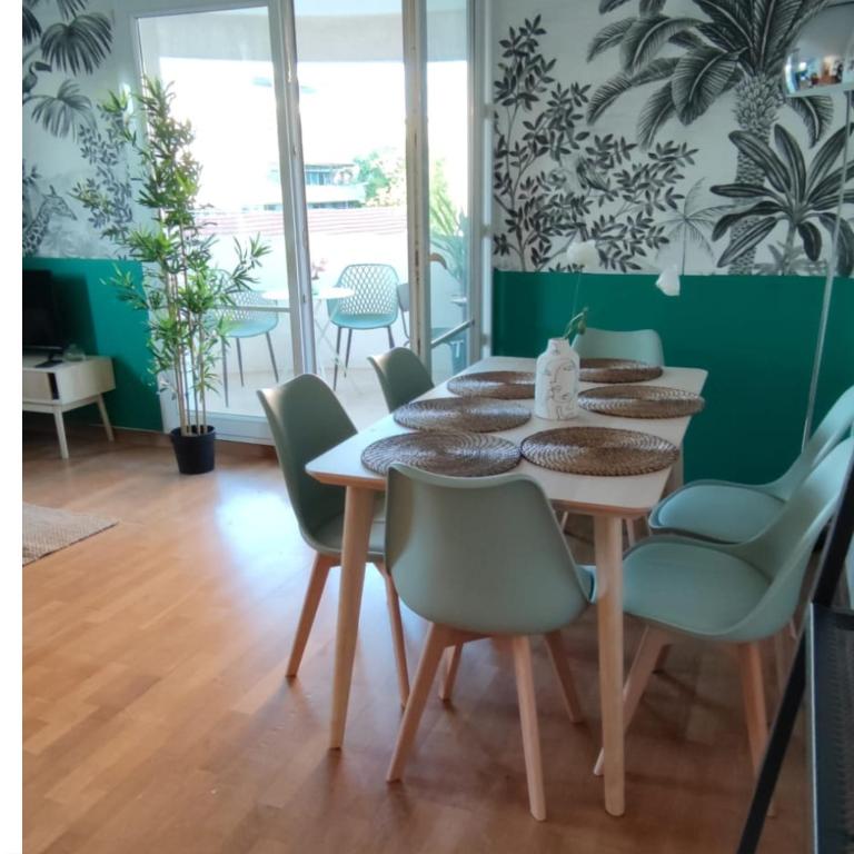 Lush Fresh Home in Paris near Stade de France - Appartement 2 Chambres - 4