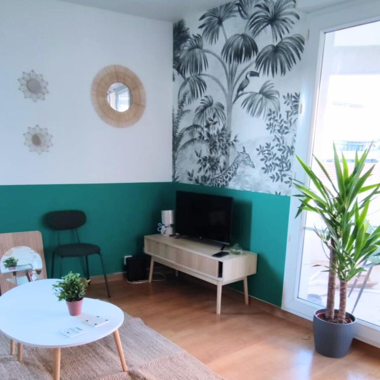 Lush Fresh Home in Paris near Stade de France - Appartement 2 Chambres - 21