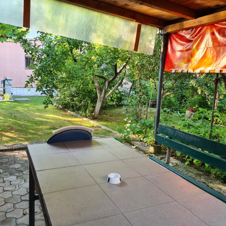 Apartman Nedim - Free Parking & Garden near Airport - Two-Bedroom Apartment - 7