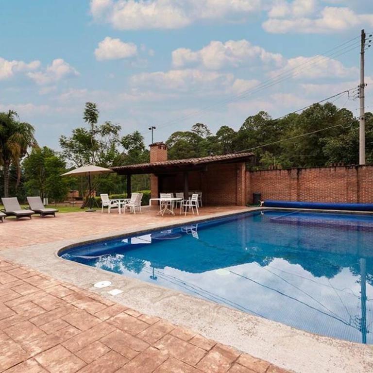 Incredible Property with Huge Garden and Pool! - Casa de 3 dormitorios - 15