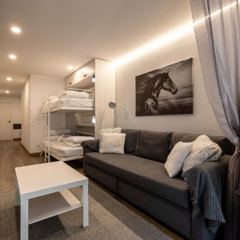 Estudio Para Grupos Pequeños en El Pas De La Casa - Céntrico - Apartamento de 1 dormitorio - 2