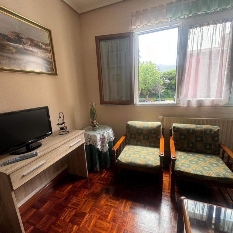 APARTAMENTO EN LLANES con plaza de garaje cubierta - Two-Bedroom Apartment - 7