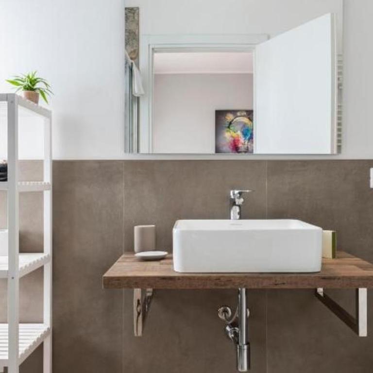 Casa Maglò Camere - Camera Matrimoniale con Bagno Privato - 7
