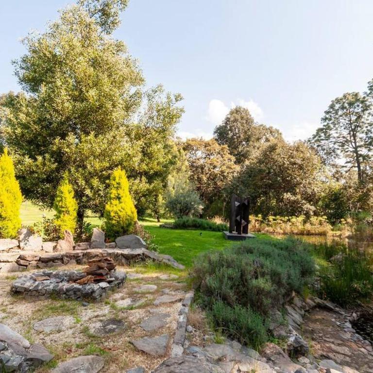 Spectacular House with Jacuzzi and Huge Garden - Casa de 4 dormitorios - 8