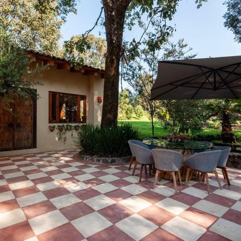 Spectacular House with Jacuzzi and Huge Garden - Casa de 4 dormitorios - 48