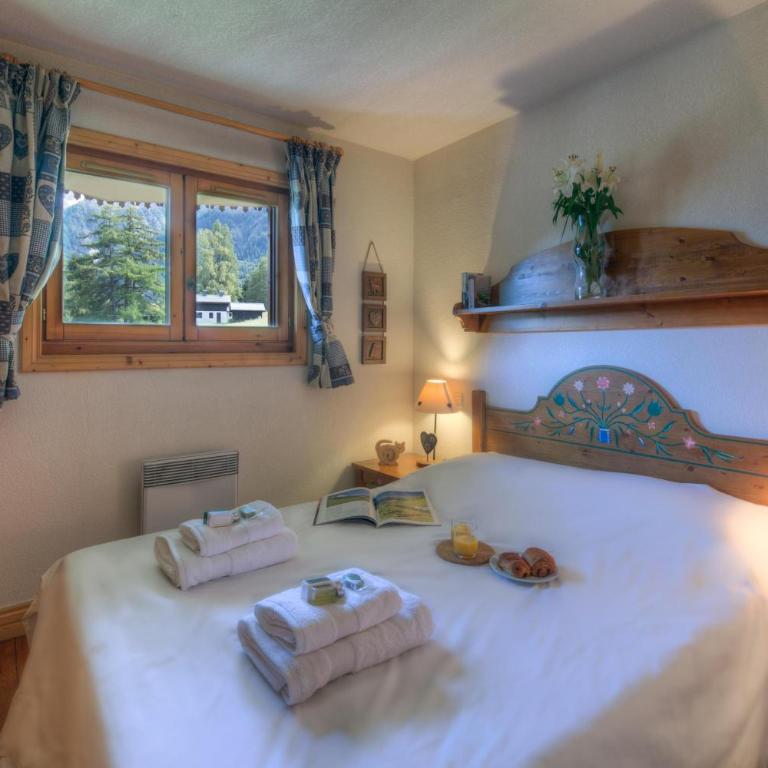Apt Bellachat 10 for 4 with Pool & 120m to lift - Happy Rentals - Appartement avec Balcon - 8