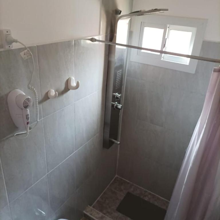 hosteria las cachi alojamiento - Habitación Doble con baño privado - 1 o 2 camas - 5
