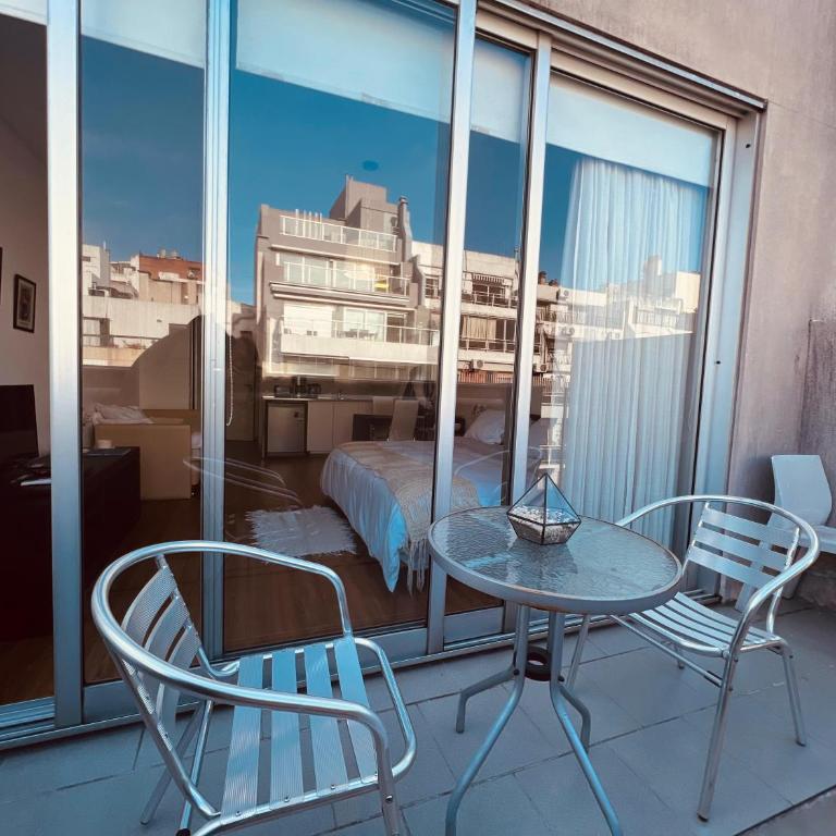 Moderno y amplio departamento en torre de lujo sobre la calle Cabello - Apartamento de 1 dormitorio - 19