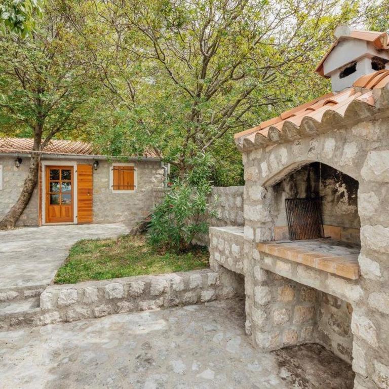 Manor Pastrovici - Vila sa 3 Spavaće Sobe - 12