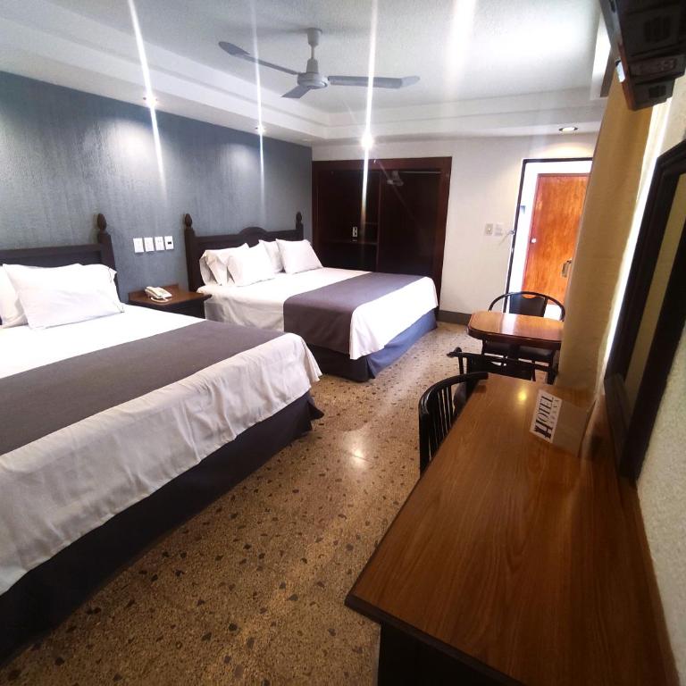 Hotel Habana - Habitación Doble - 2 camas dobles - 3