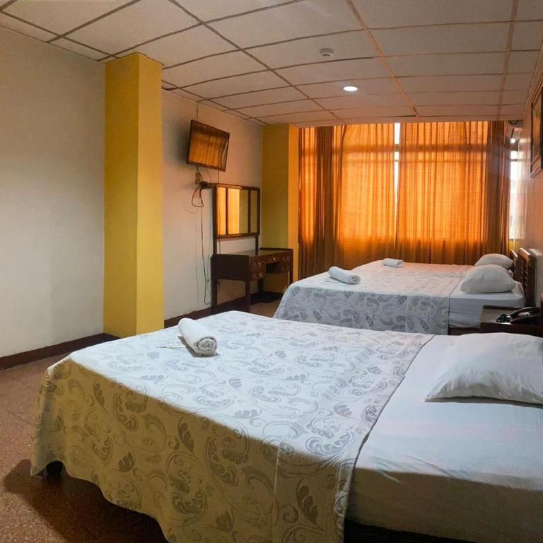 Hotel Andes Inn - Habitación Triple Clásica - 2