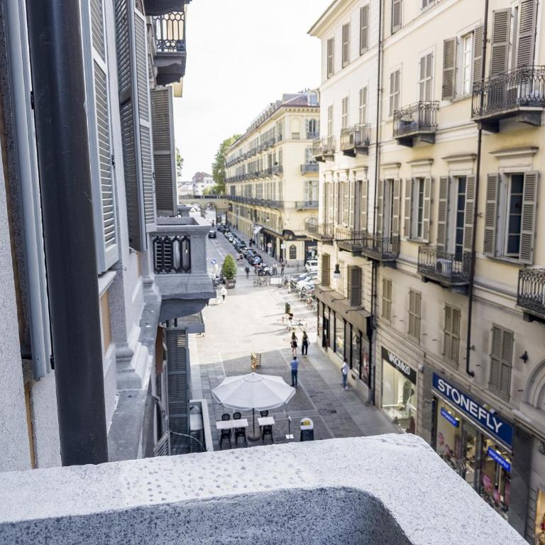 CASA LE 4 ARTI - 86Mq in Via Lagrange 43 LUXURY - One-Bedroom Apartment - 56