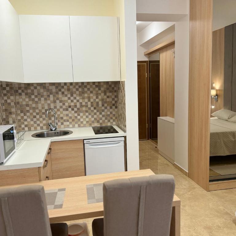 Viola Di Mare Apartments - Studio with Balcony - 4