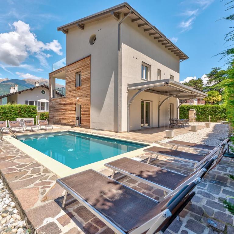 Villa Family with pool and amazing panoramic penthouse - Casa con 7 Camere da Letto - 2