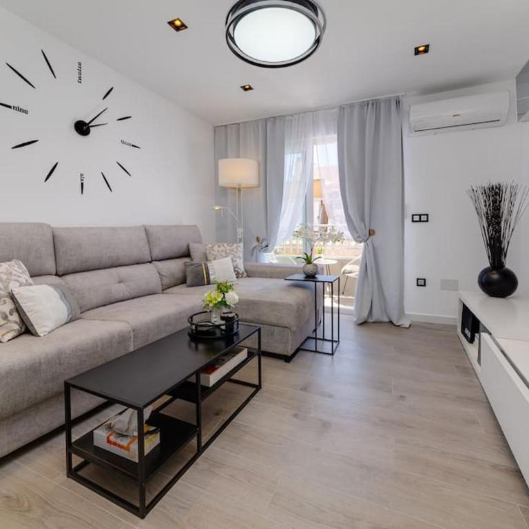 Sunrise Familiar Cerca del Mar en Torrevieja - Apartamento de 2 dormitorios - 8