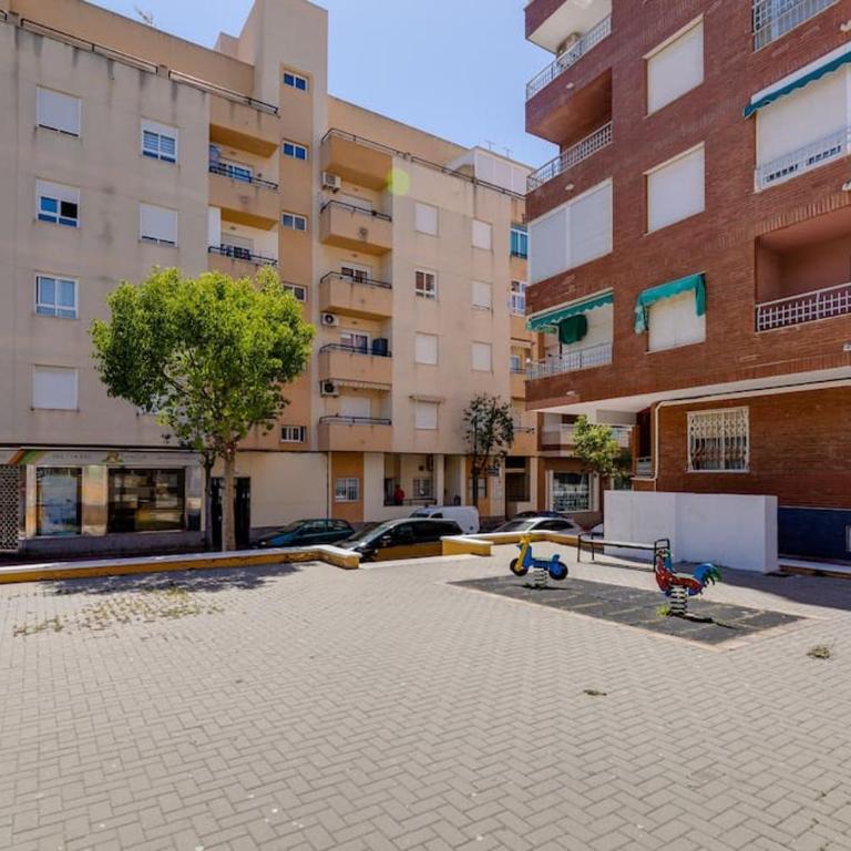 Sunrise Familiar Cerca del Mar en Torrevieja - Apartamento de 2 dormitorios - 9
