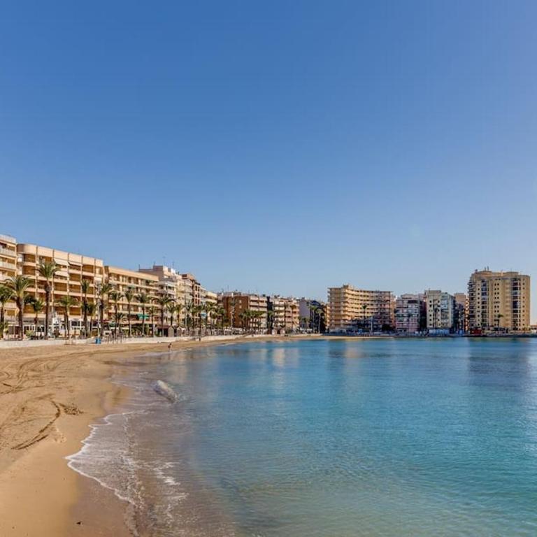 Sunrise Familiar Cerca del Mar en Torrevieja - Apartamento de 2 dormitorios - 21