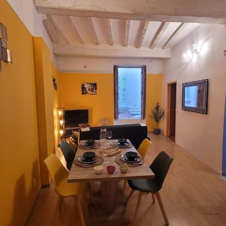 Avignon apartement à 2 pas du Palais de Papes - Appartamento con 2 Camere da Letto - 3
