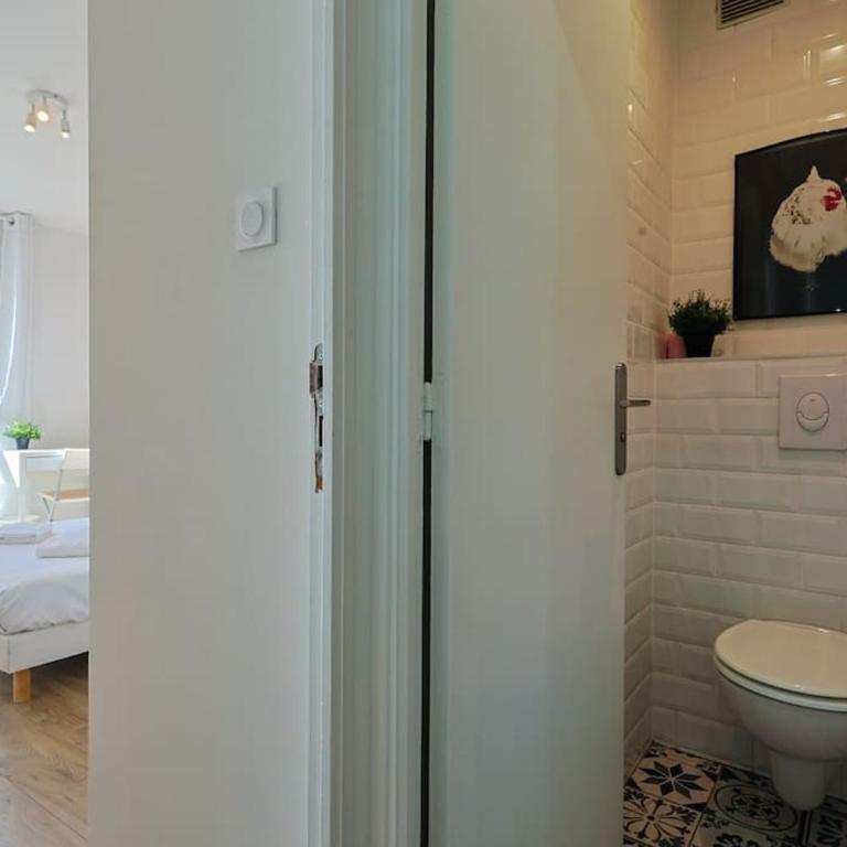Saint Mathieu 5 minutes du port et gare wifi 10minutes plage - Four-Bedroom Apartment with Balcony - 5