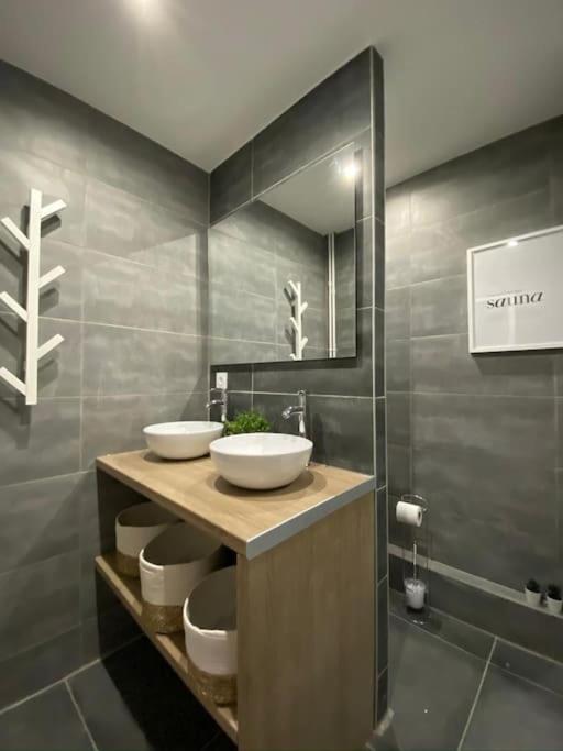 Saint Mathieu 5 minutes du port et gare wifi 10minutes plage - Four-Bedroom Apartment with Balcony - 18
